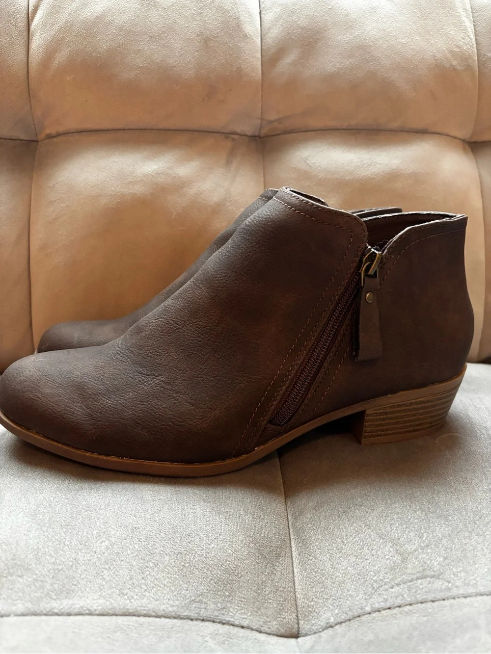 Arizona Booties (sz 11)
